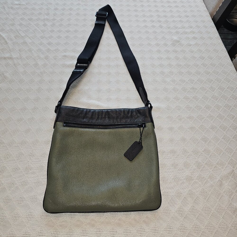 Coach Pebbled Leather Messenger Crossbody Bag – Olive Green & Black – Adjustable